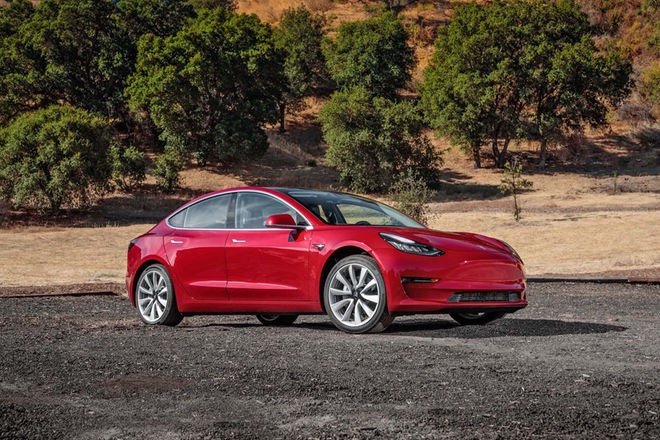 Tesla-Model-3-front-three-quarters